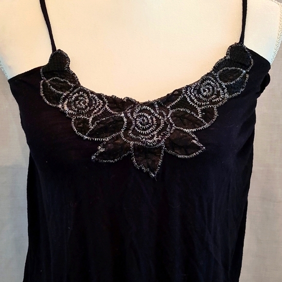 5/$15 EYESHADOW ladies top, Sz L, silver emblishment on bodice, Rayon - Picture 2 of 5